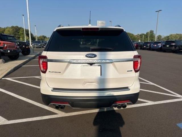 Ford Explorer foto 5