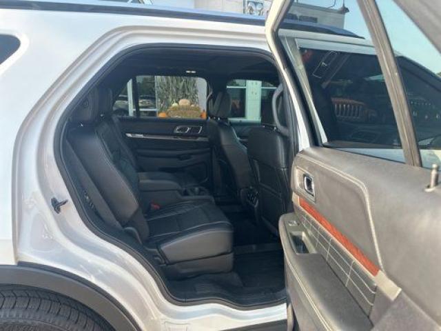 Ford Explorer foto 9
