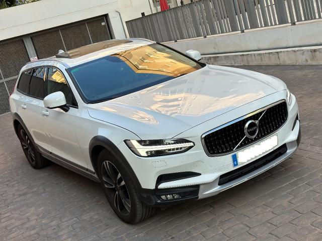Volvo V90 cross country foto 11