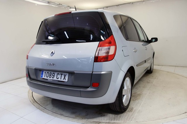 Renault Scenic foto 2