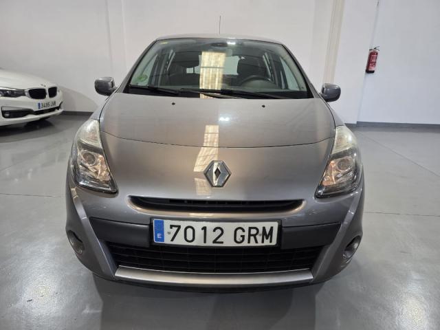 Renault Clio foto 2