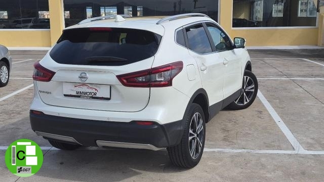 Nissan Qashqai foto 8
