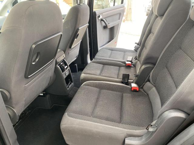 Volkswagen Touran foto 6