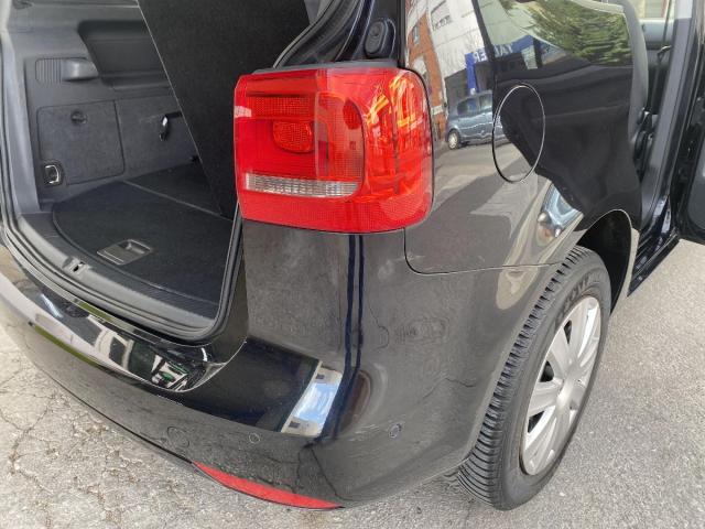 Volkswagen Touran foto 14