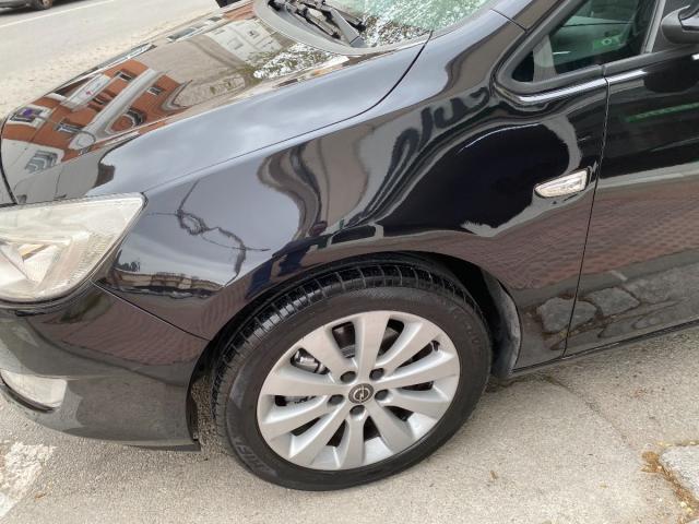 Opel Astra foto 11