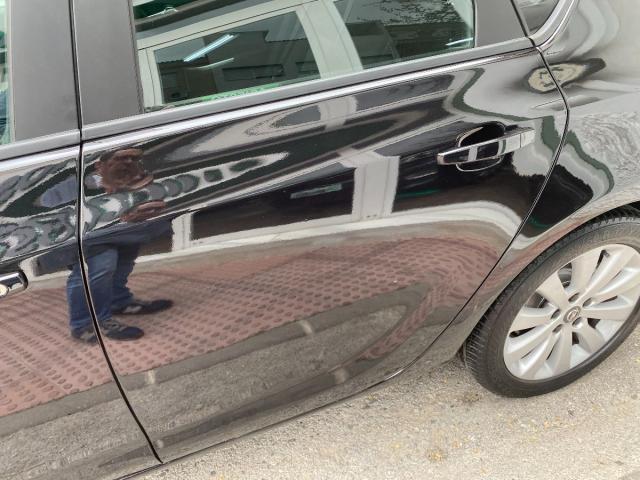 Opel Astra foto 13
