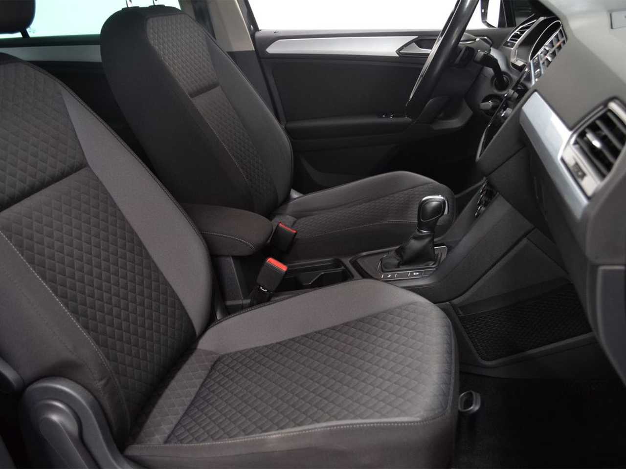 Volkswagen Tiguan foto 13