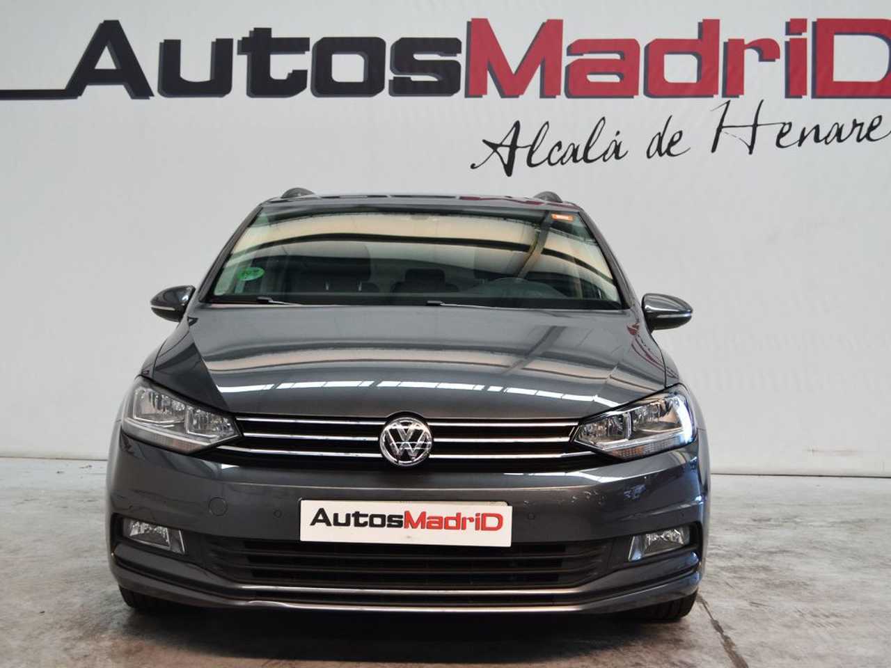 Volkswagen Touran foto 13