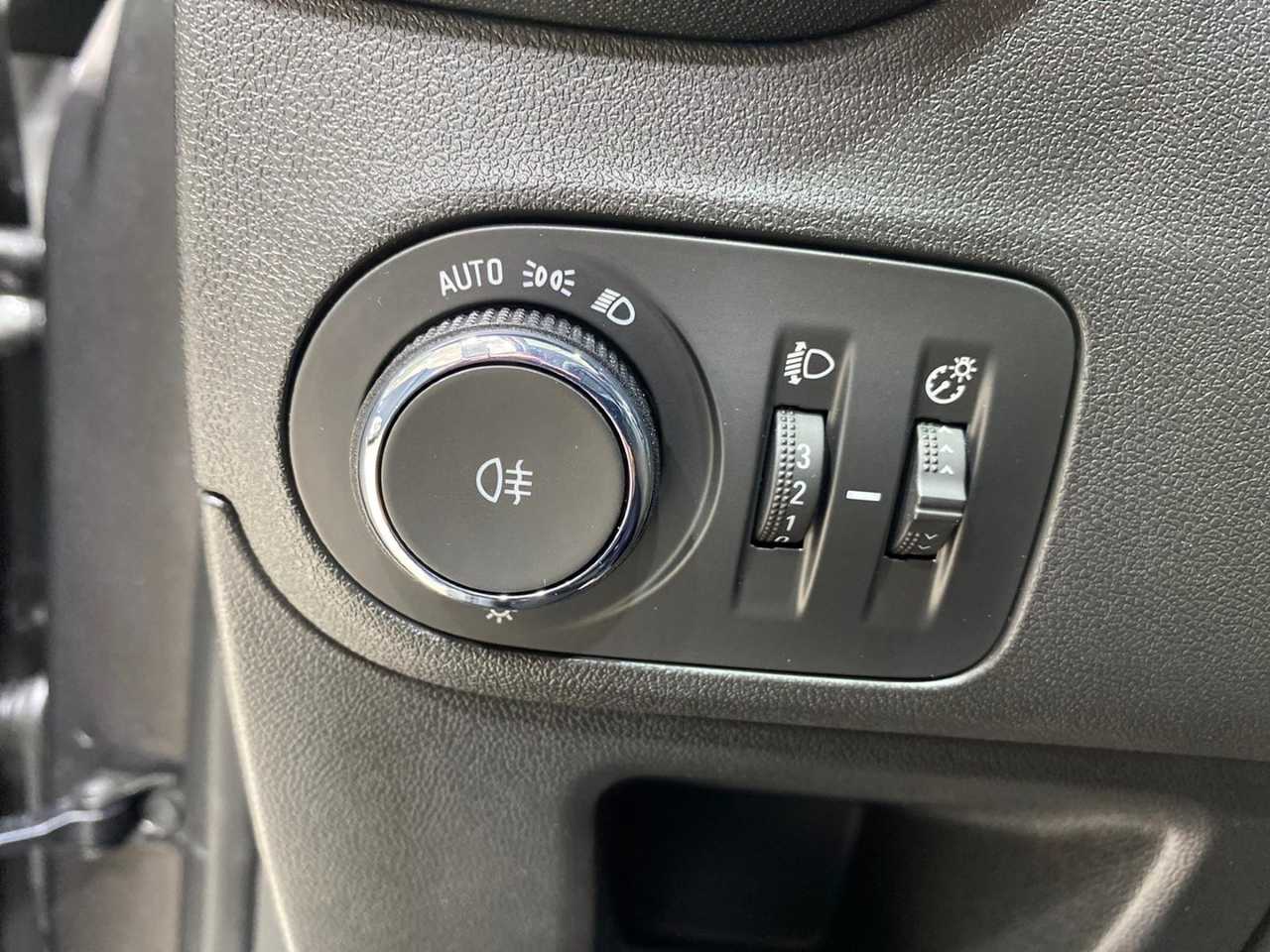 Opel Crossland x foto 5