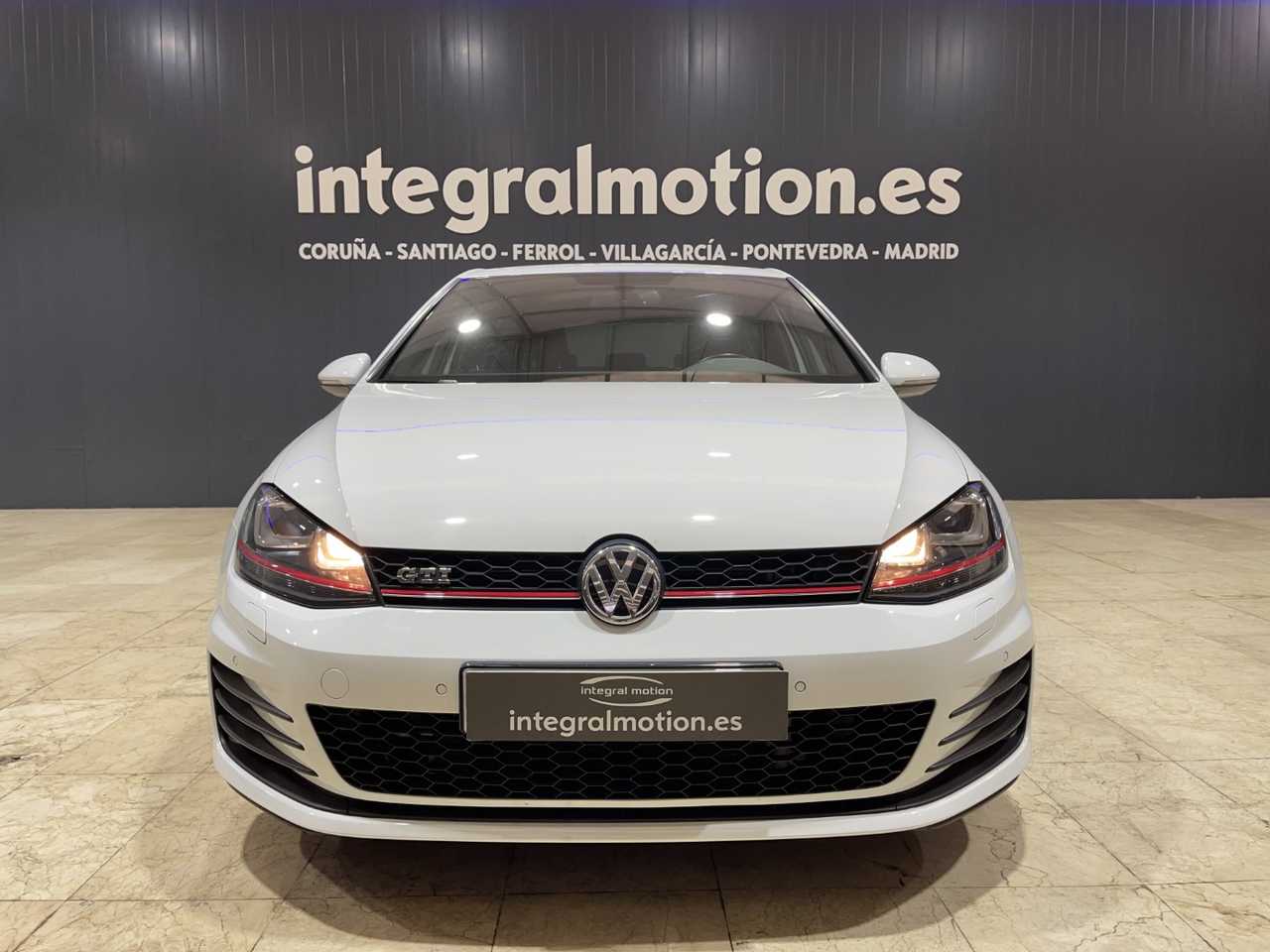 Volkswagen Golf foto 9