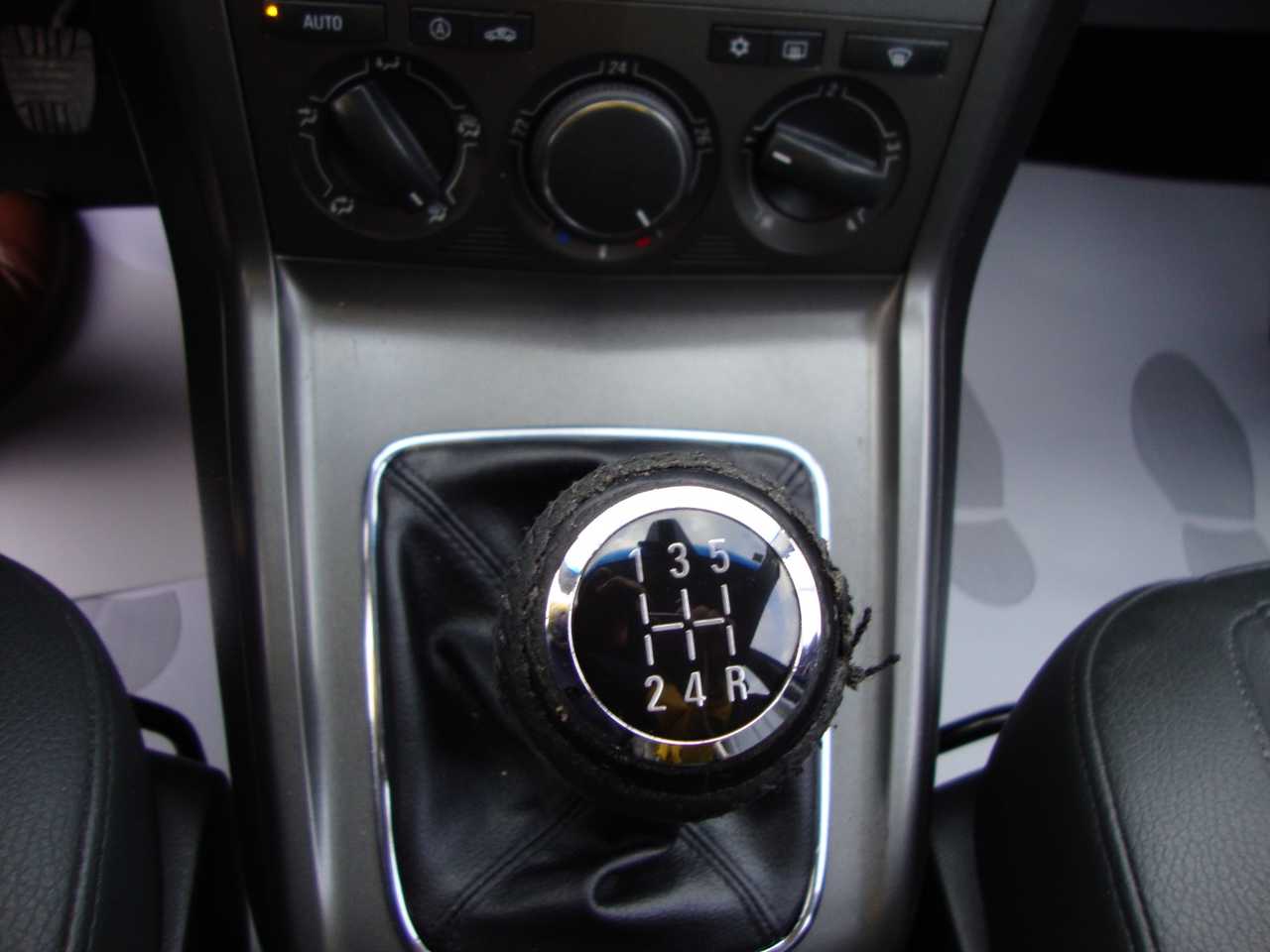 Opel Antara foto 12