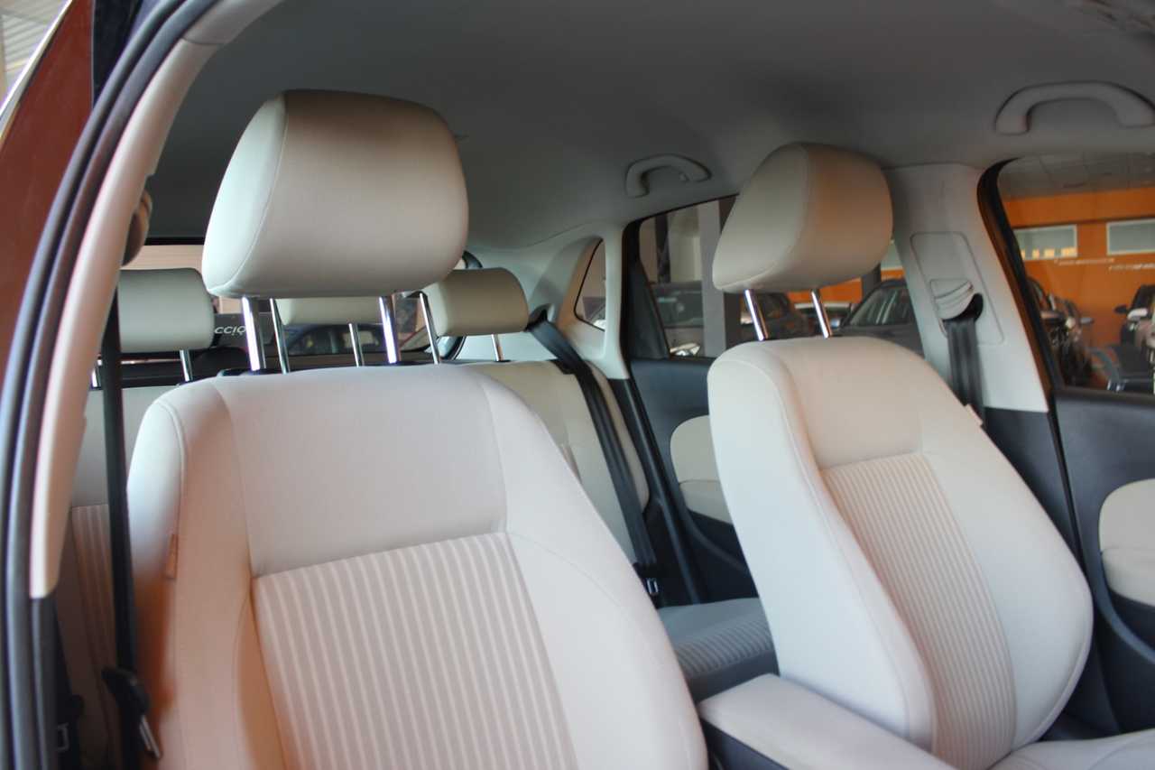 Volkswagen Polo foto 10