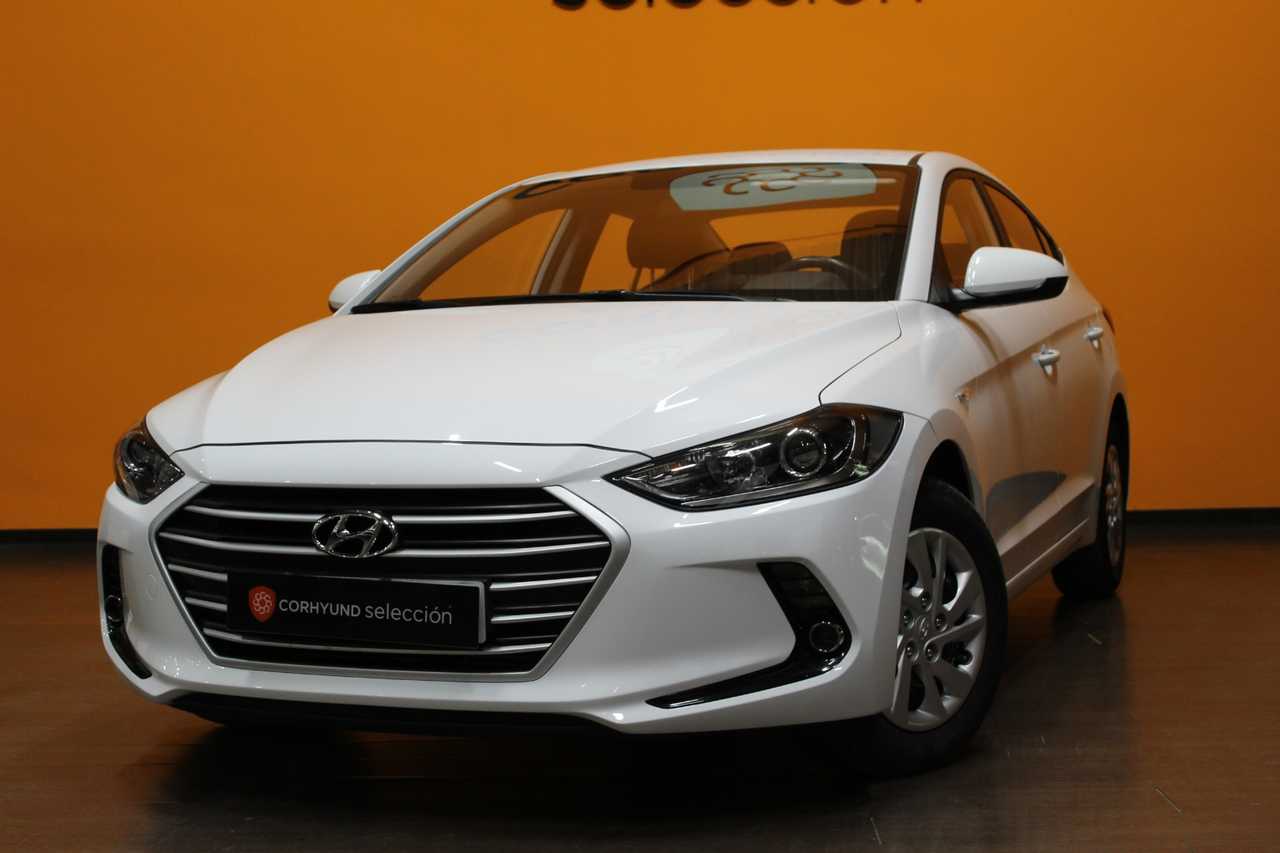 Hyundai Elantra foto 3