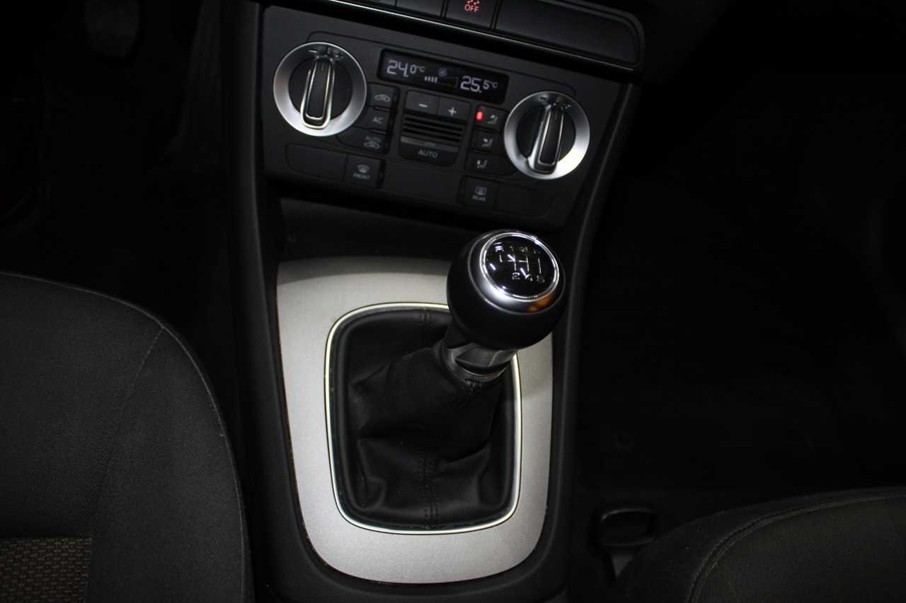 Audi Q3 foto 9