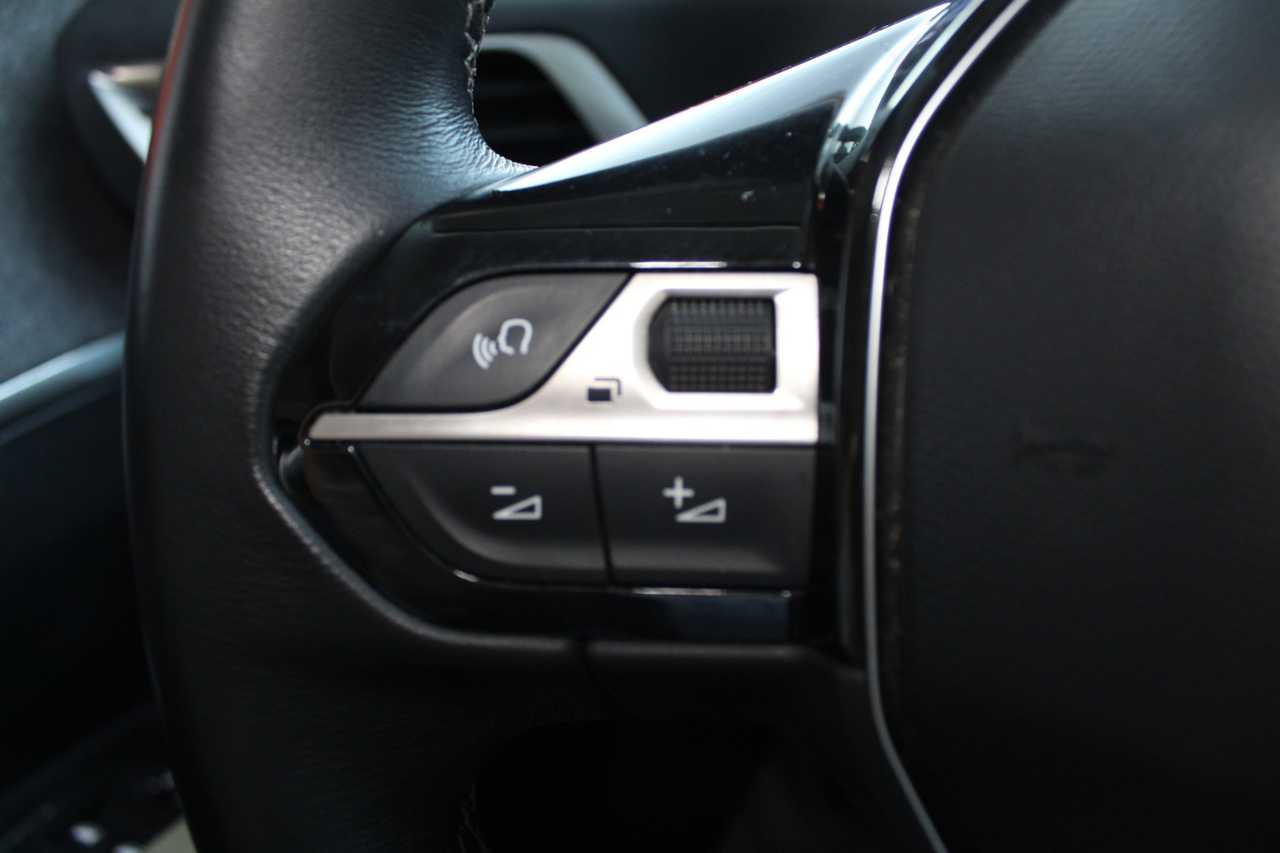 Peugeot 3008 foto 12