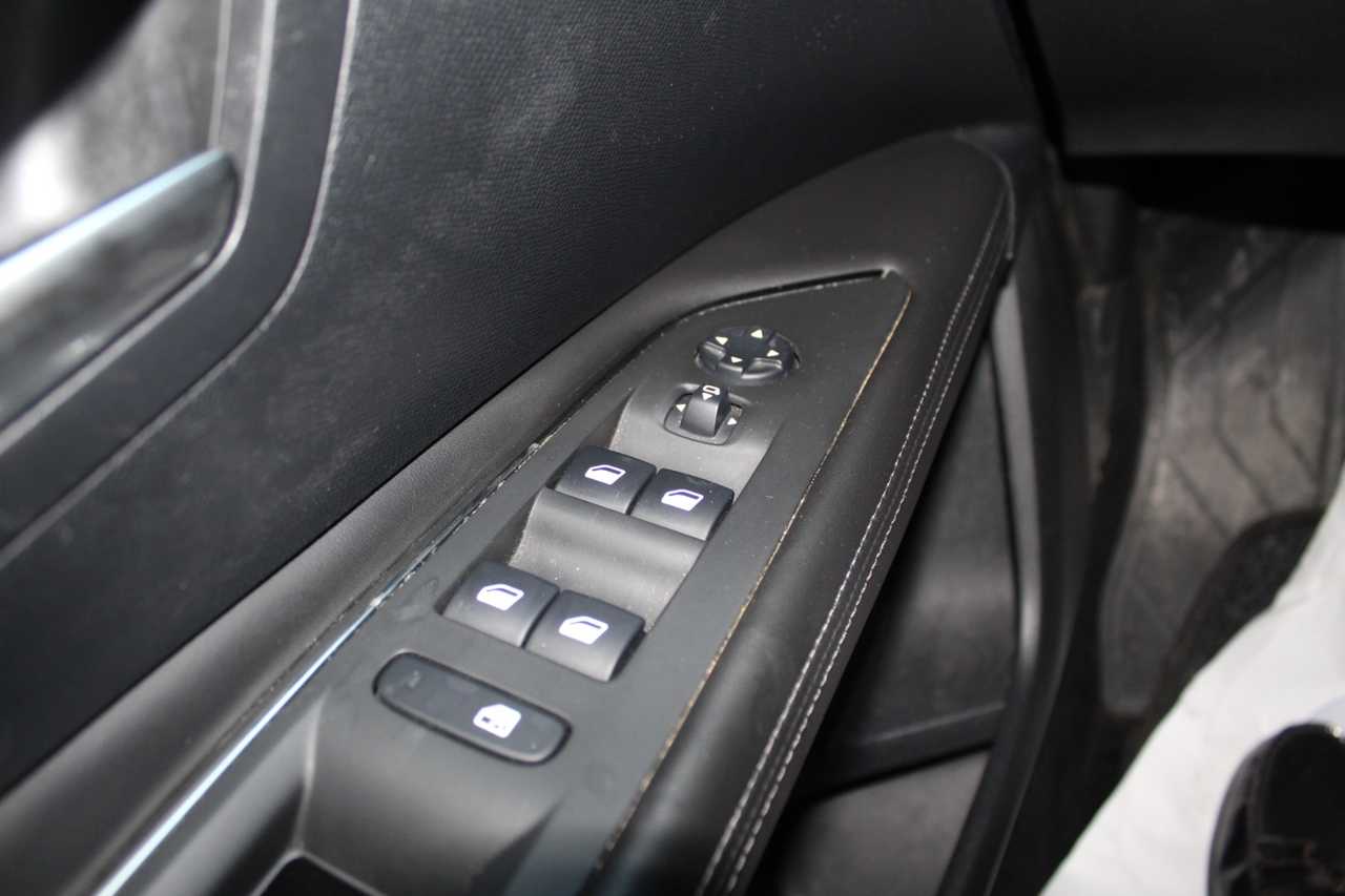 Peugeot 3008 foto 14