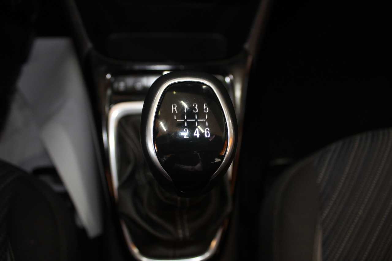 Opel Crossland x foto 11
