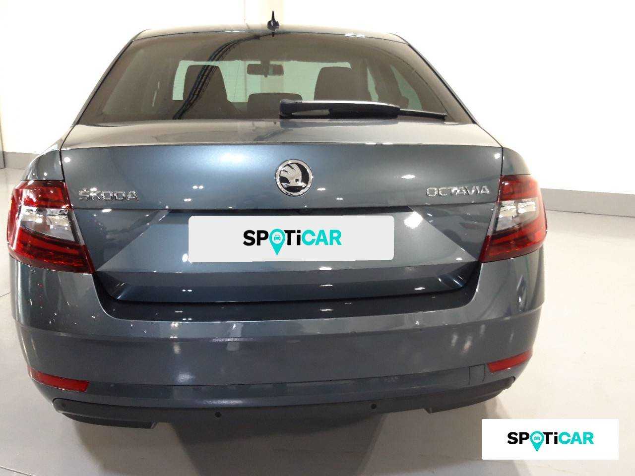 Skoda Octavia foto 8