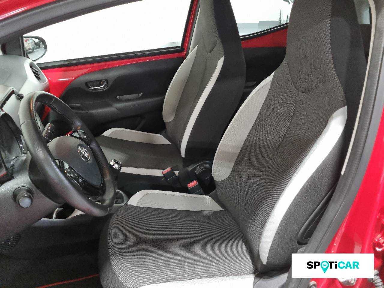 Toyota Aygo foto 9