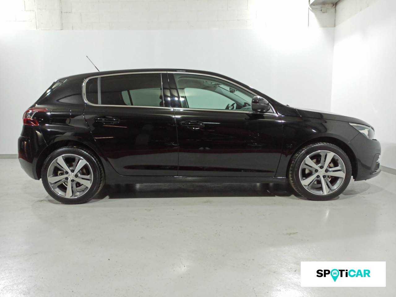 Peugeot 308 foto 2