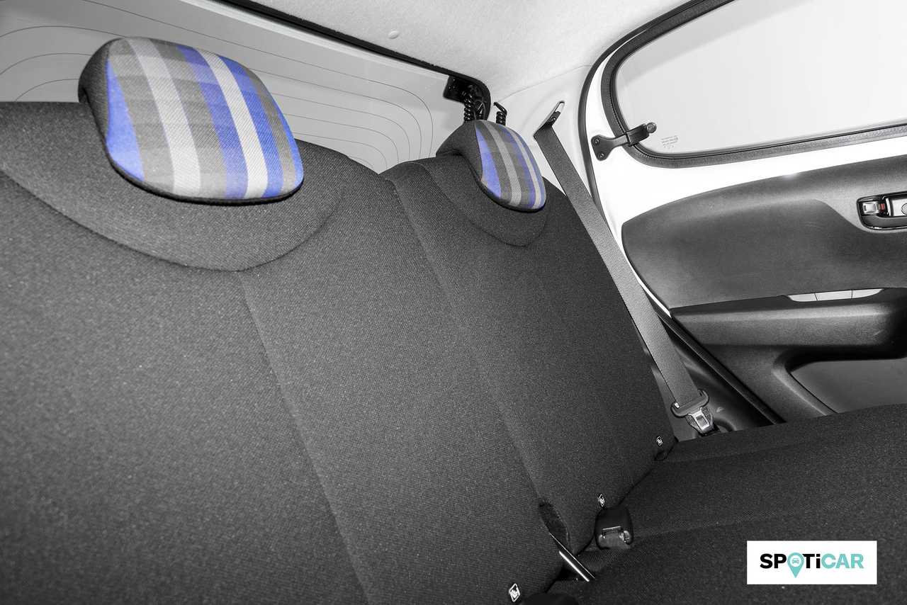 Peugeot 108 foto 12