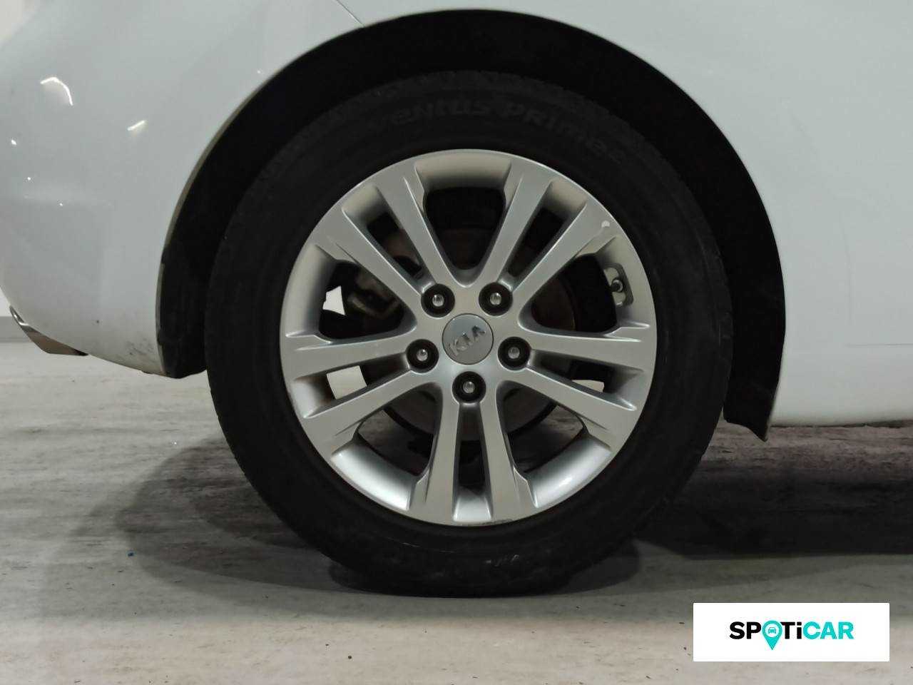 Kia Ceed foto 6