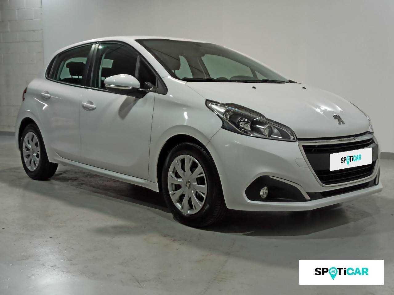 Peugeot 208 foto 4