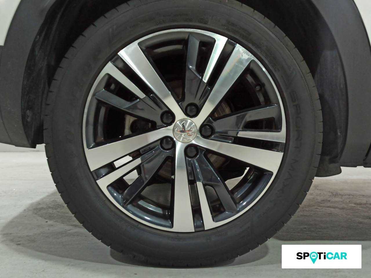 Peugeot 3008 foto 9