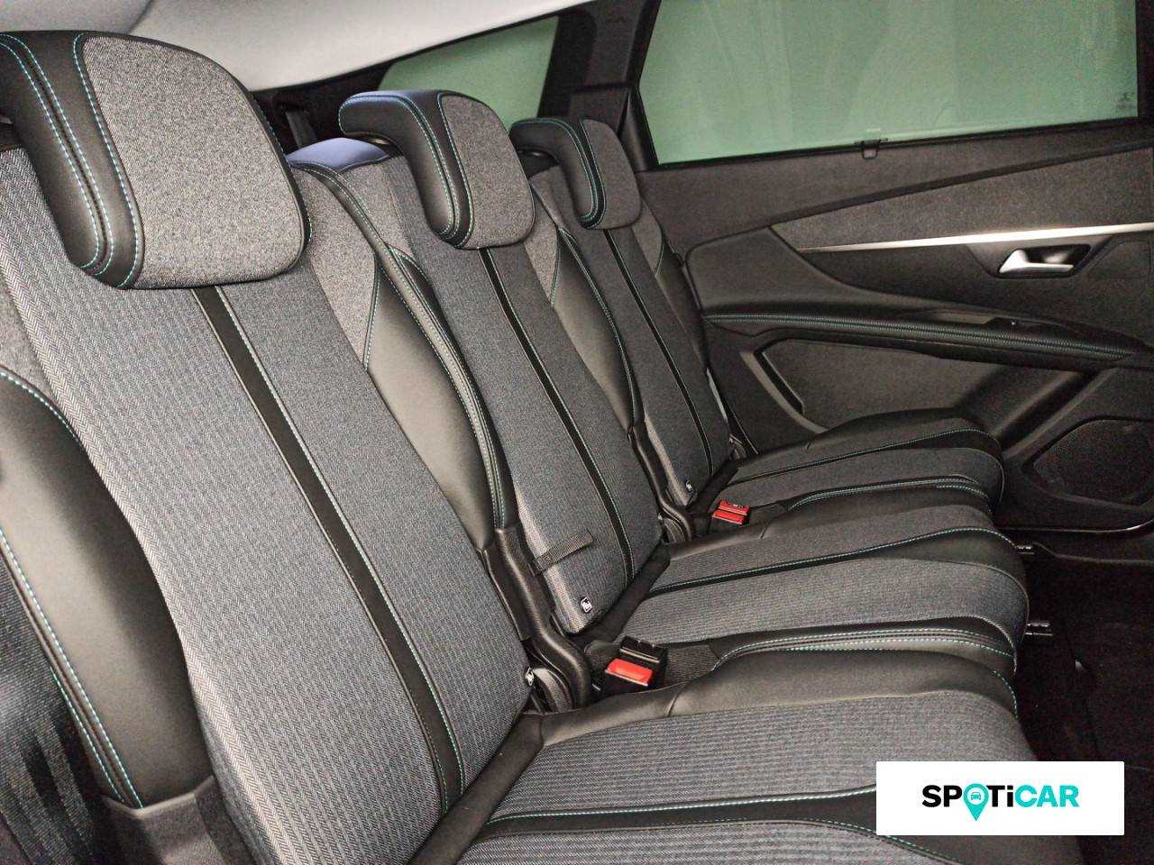 Peugeot 5008 foto 12