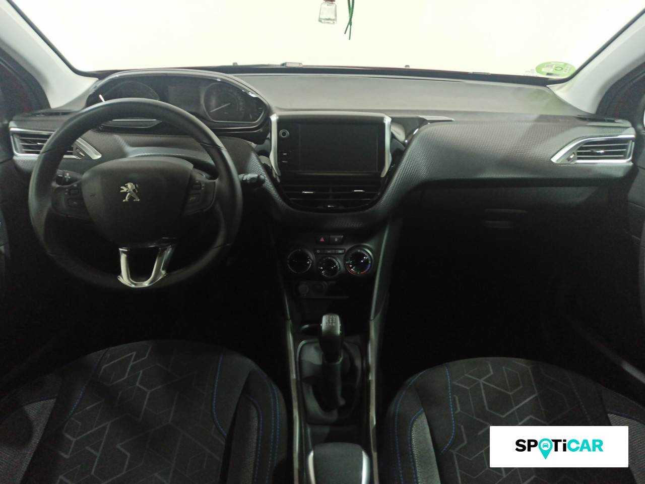 Peugeot 2008 foto 6