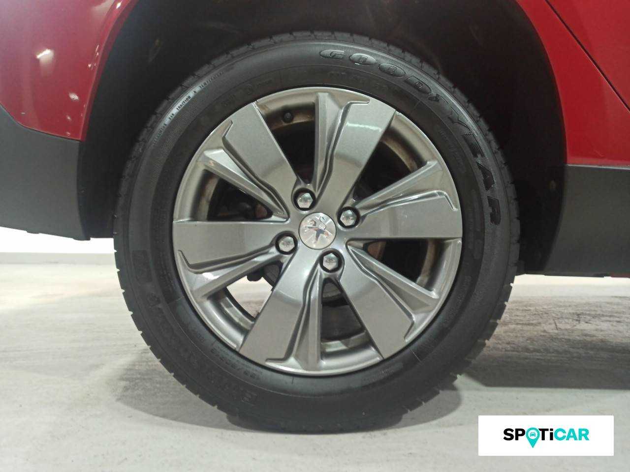 Peugeot 2008 foto 7