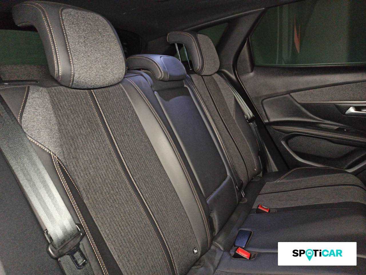 Peugeot 3008 foto 12