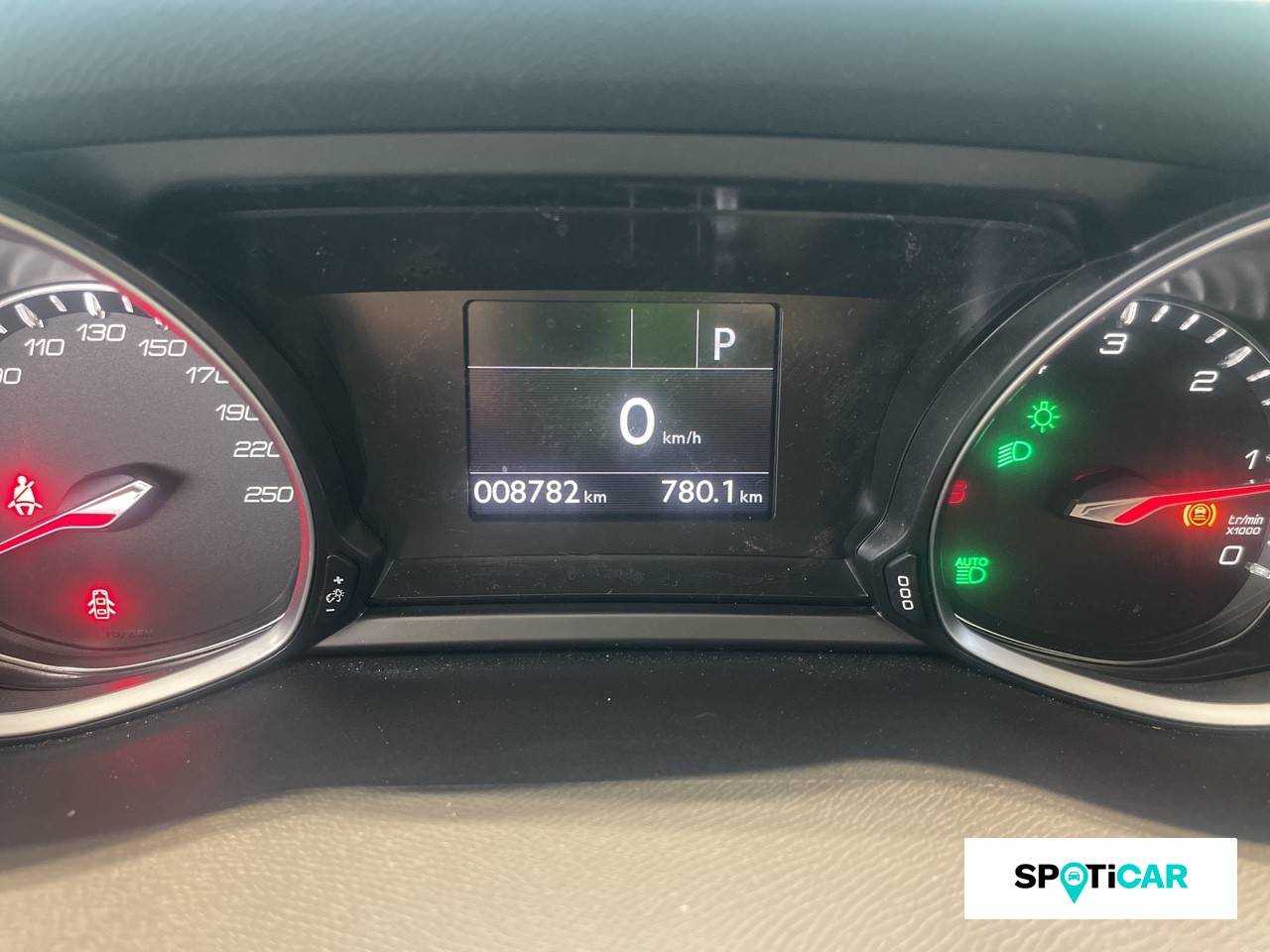 Peugeot 308 foto 13