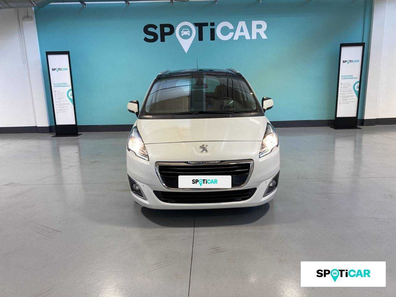 Peugeot 5008 foto 2