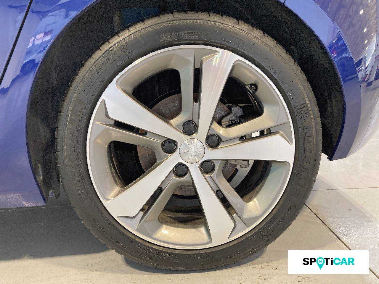 Peugeot 308 foto 7