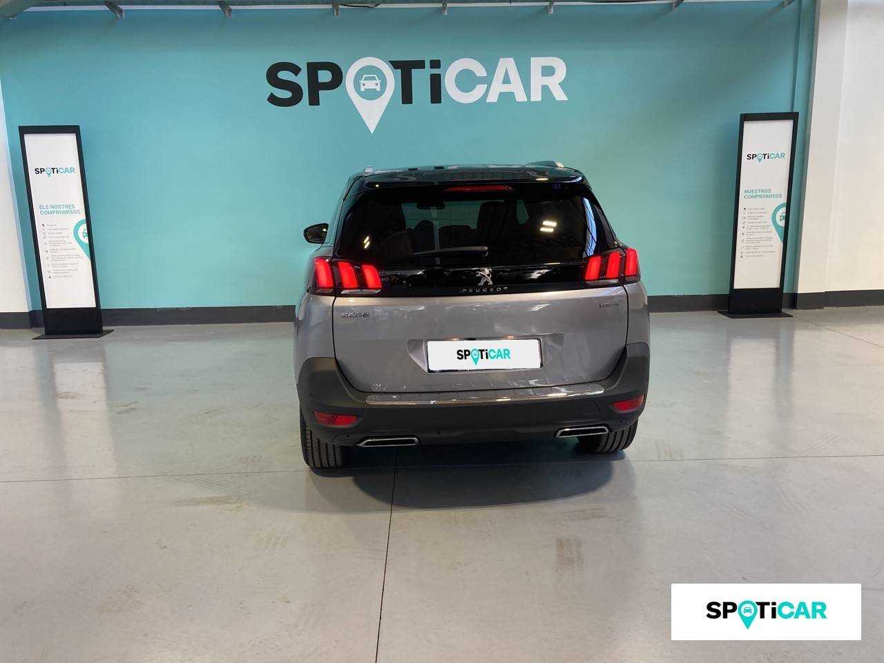 Peugeot 5008 foto 4