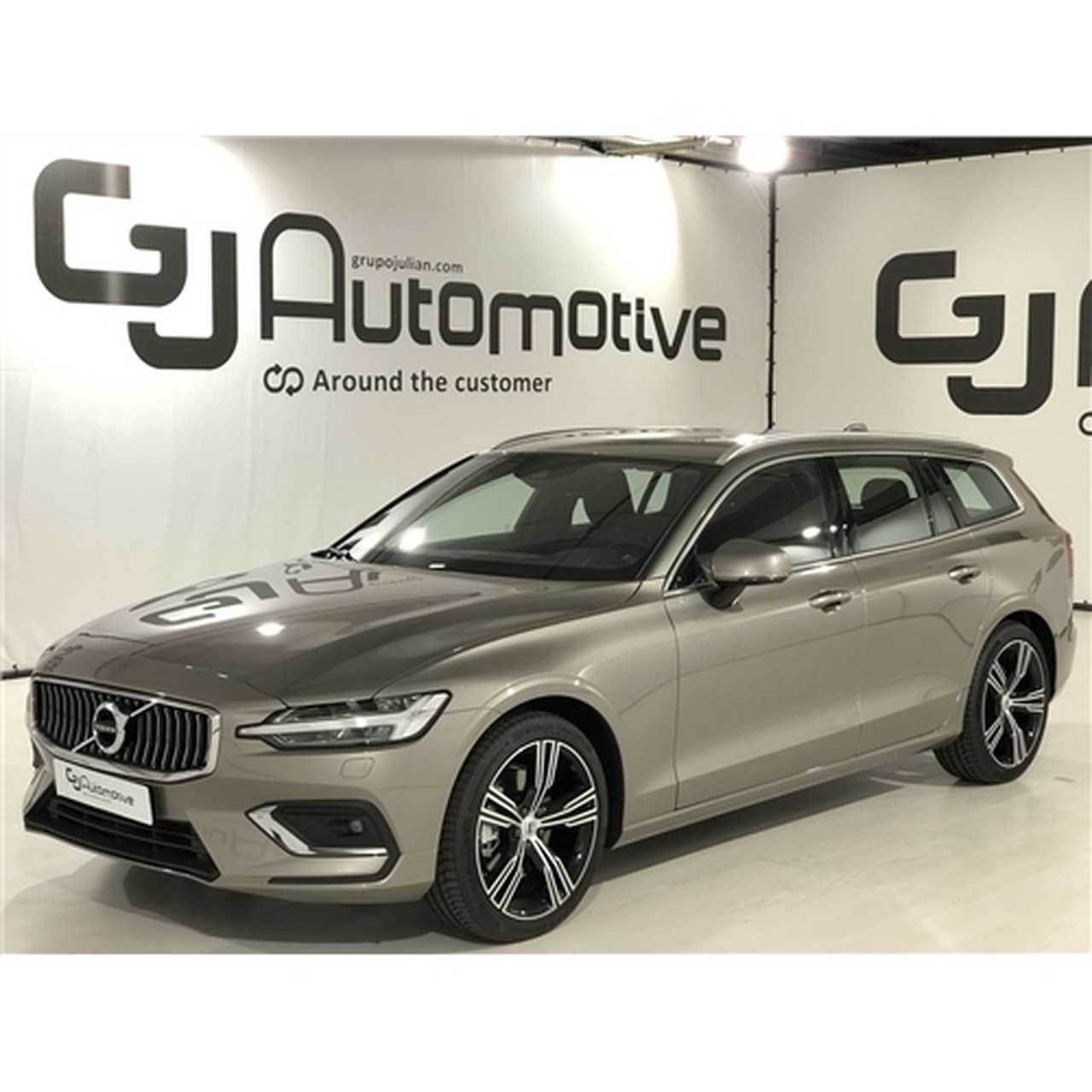 Volvo V60 foto 2