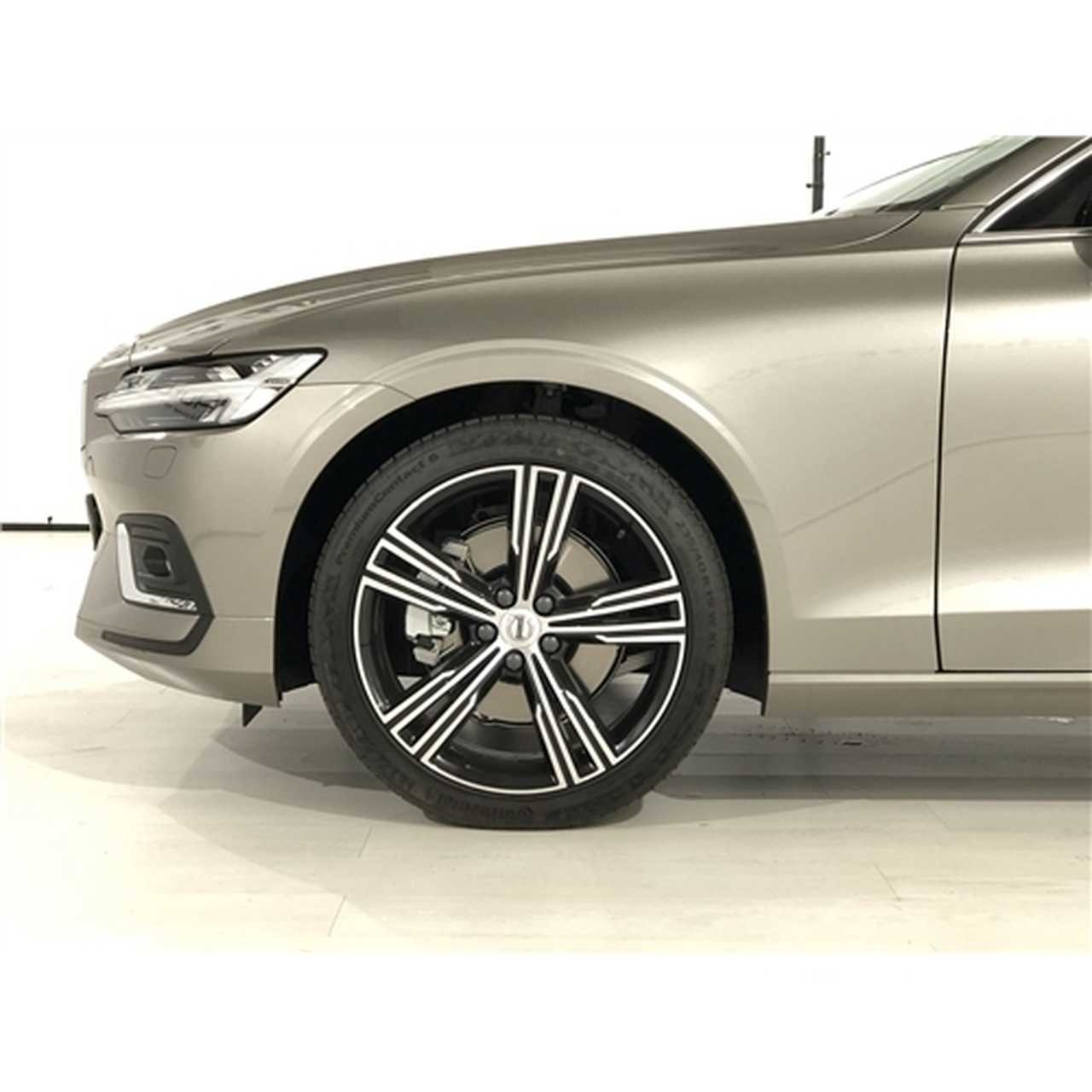 Volvo V60 foto 11