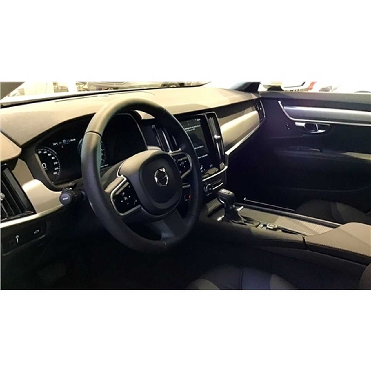 Volvo V90 foto 5