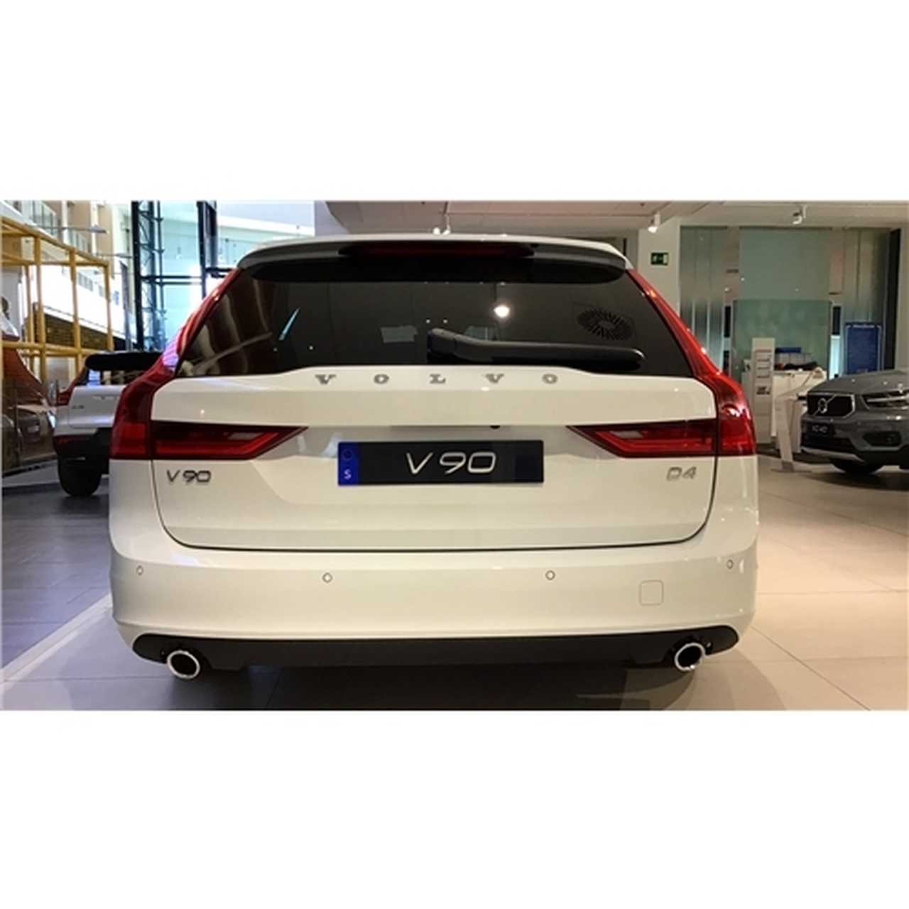 Volvo V90 foto 10