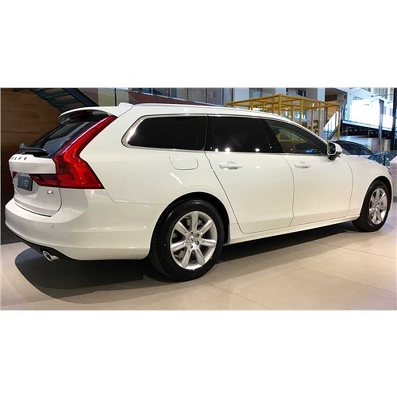 Volvo V90 foto 12