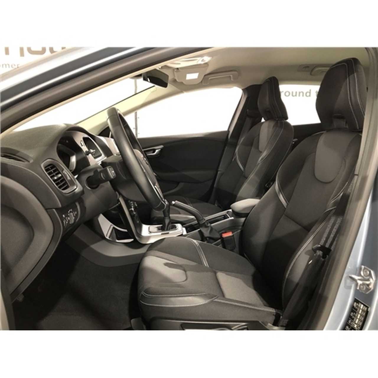 Volvo V40 foto 11