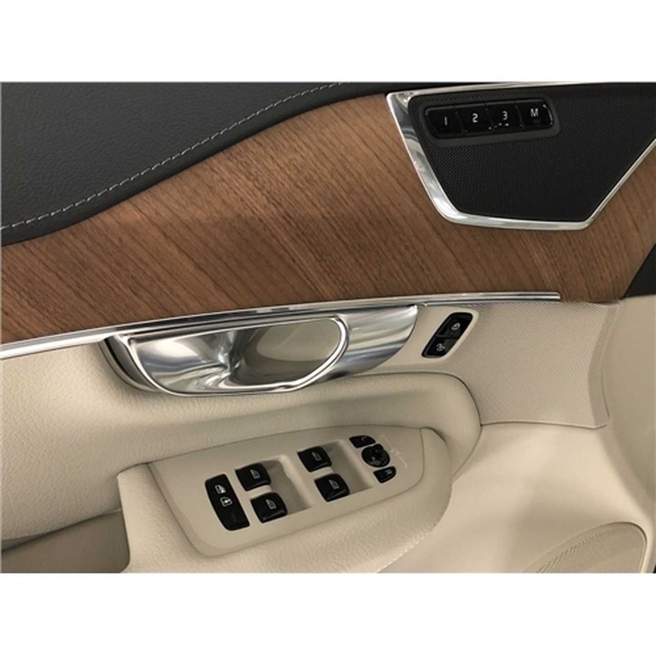 Volvo Xc-90 foto 14