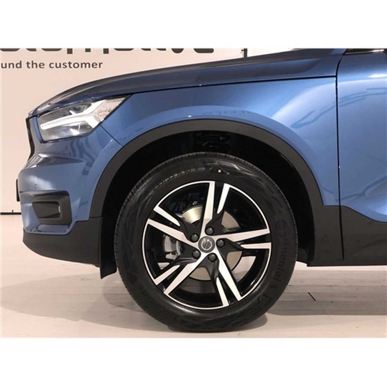 Volvo Xc40 foto 3