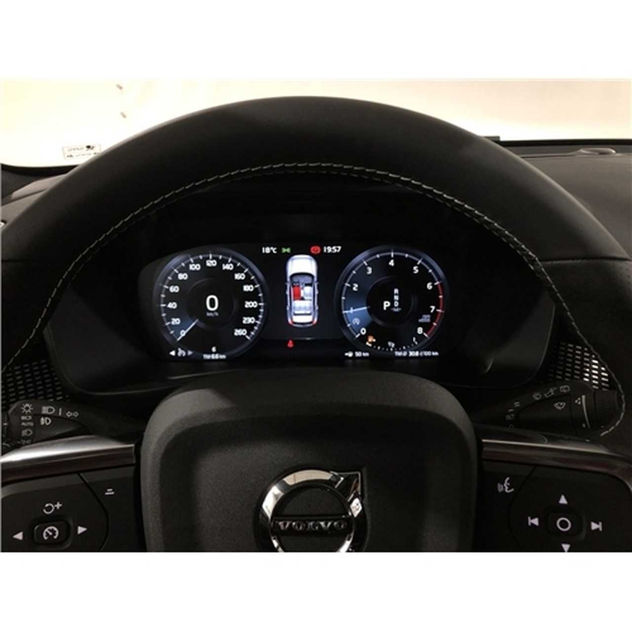 Volvo Xc40 foto 4