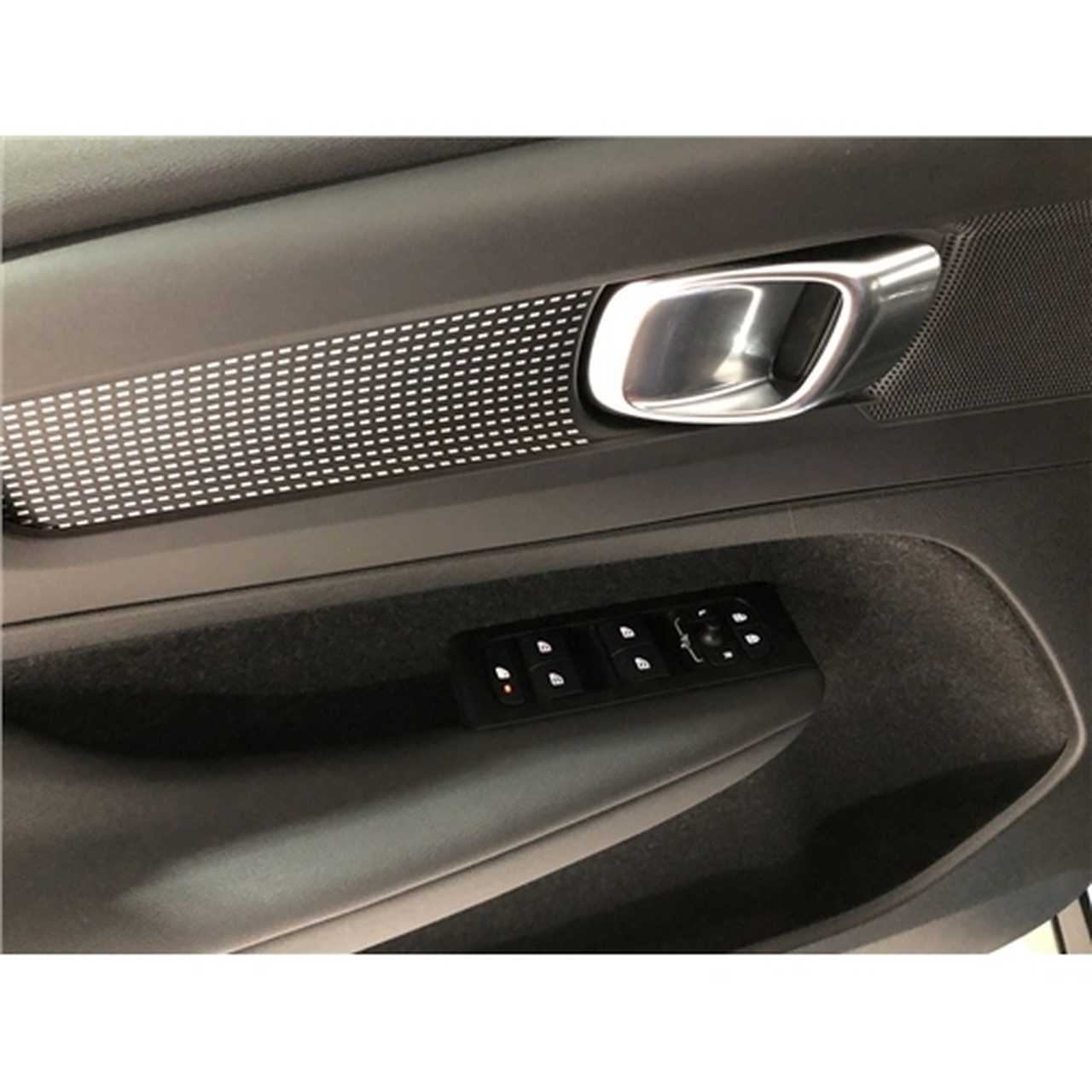 Volvo Xc40 foto 5