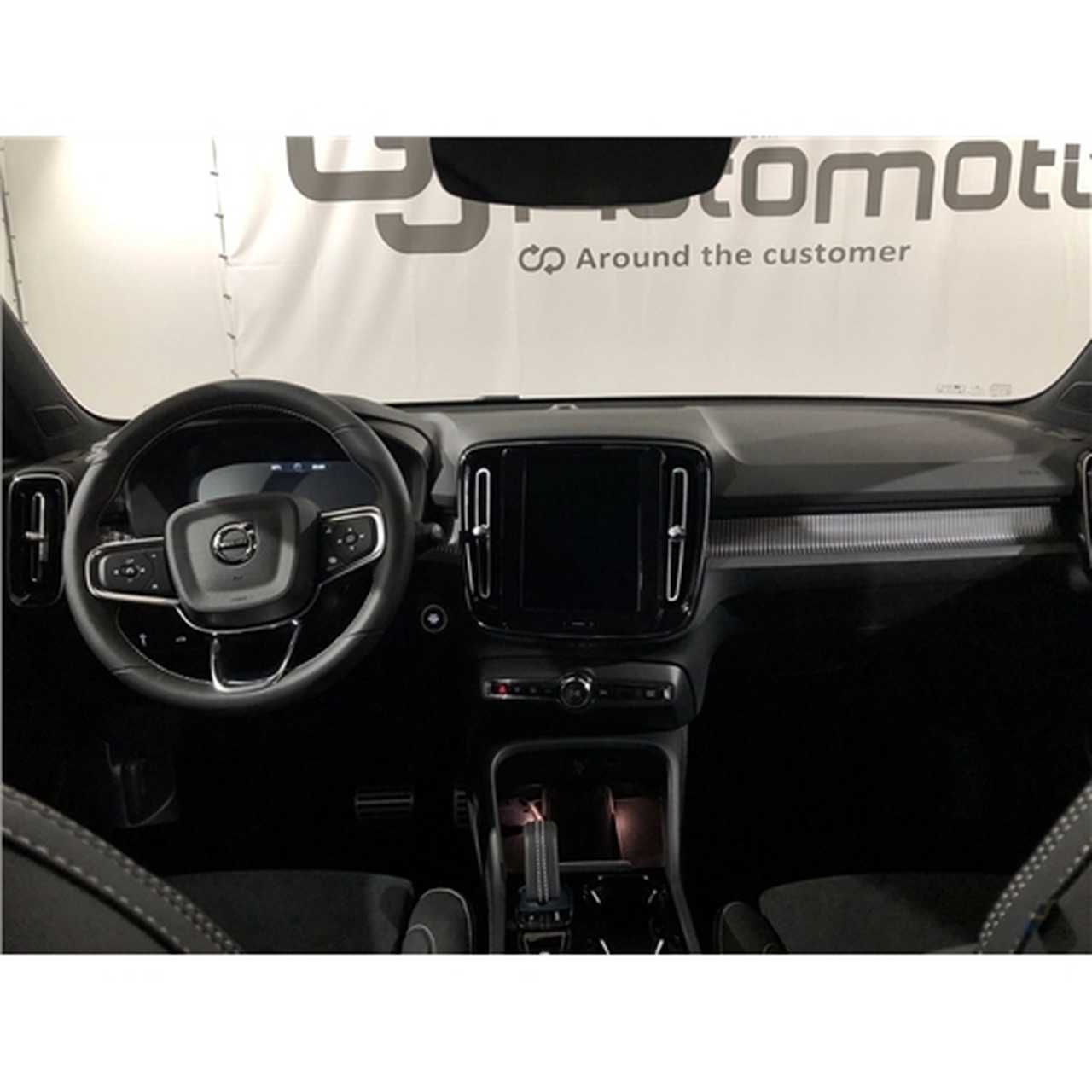 Volvo Xc40 foto 10