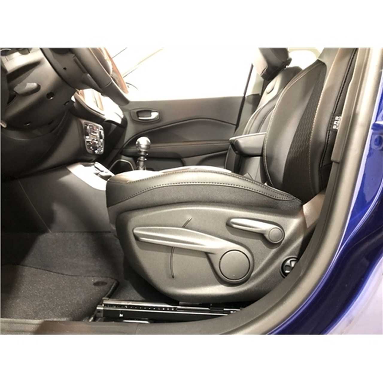 Jeep Compass foto 11