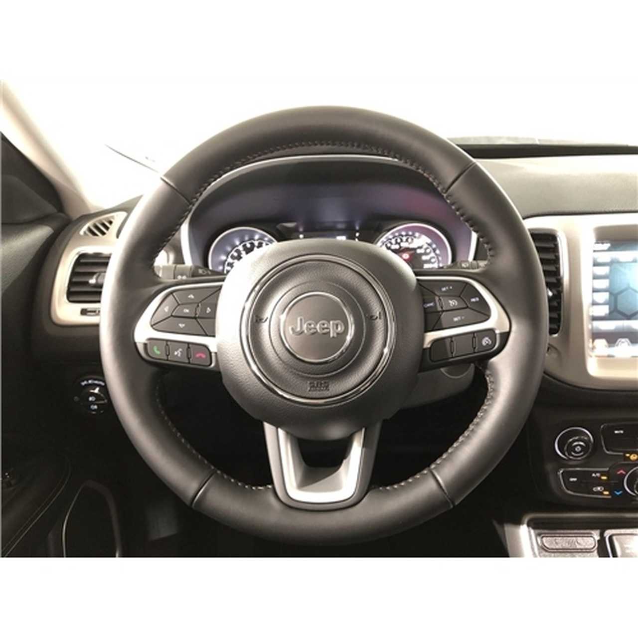 Jeep Compass foto 14