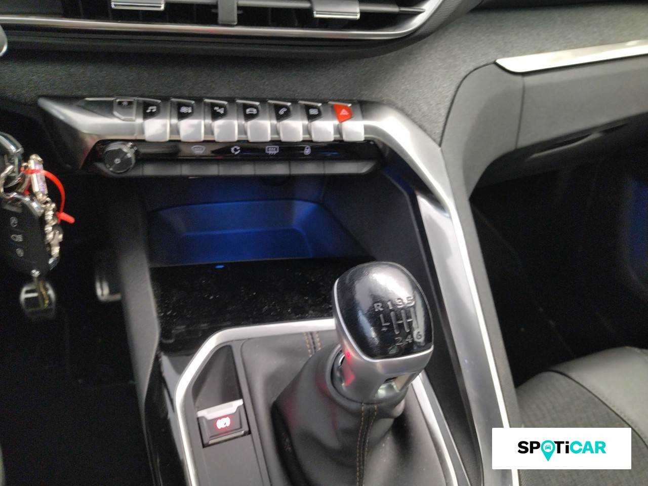 Peugeot 3008 foto 12